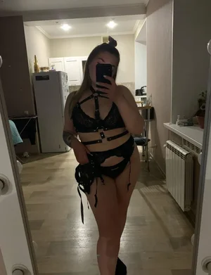 Julia Priv